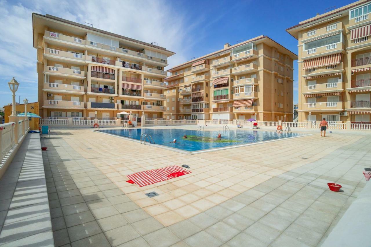Apartment Sunny La Mata La Mata  Buitenkant foto